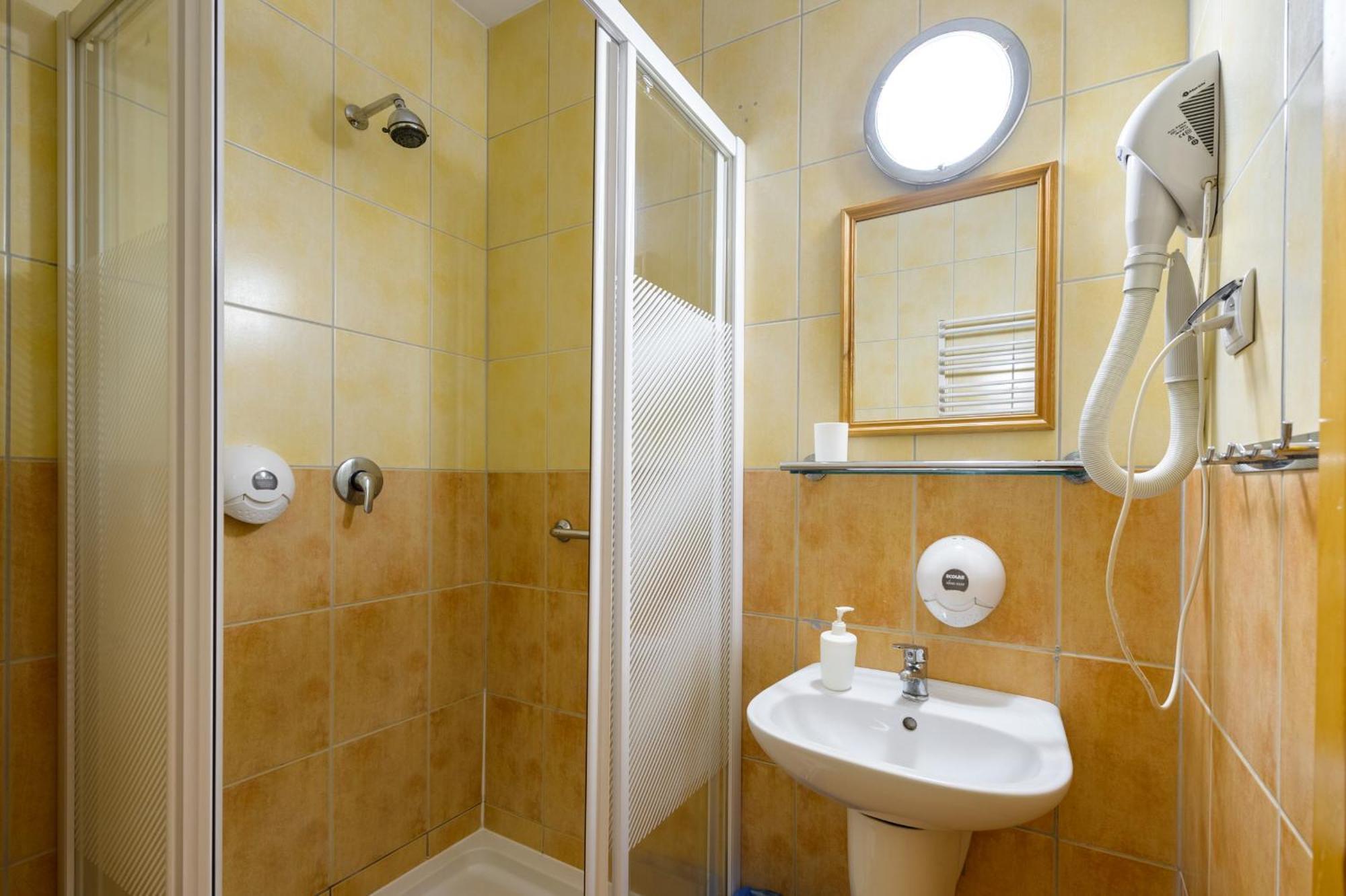 Hotel Swieradow Buitenkant foto
