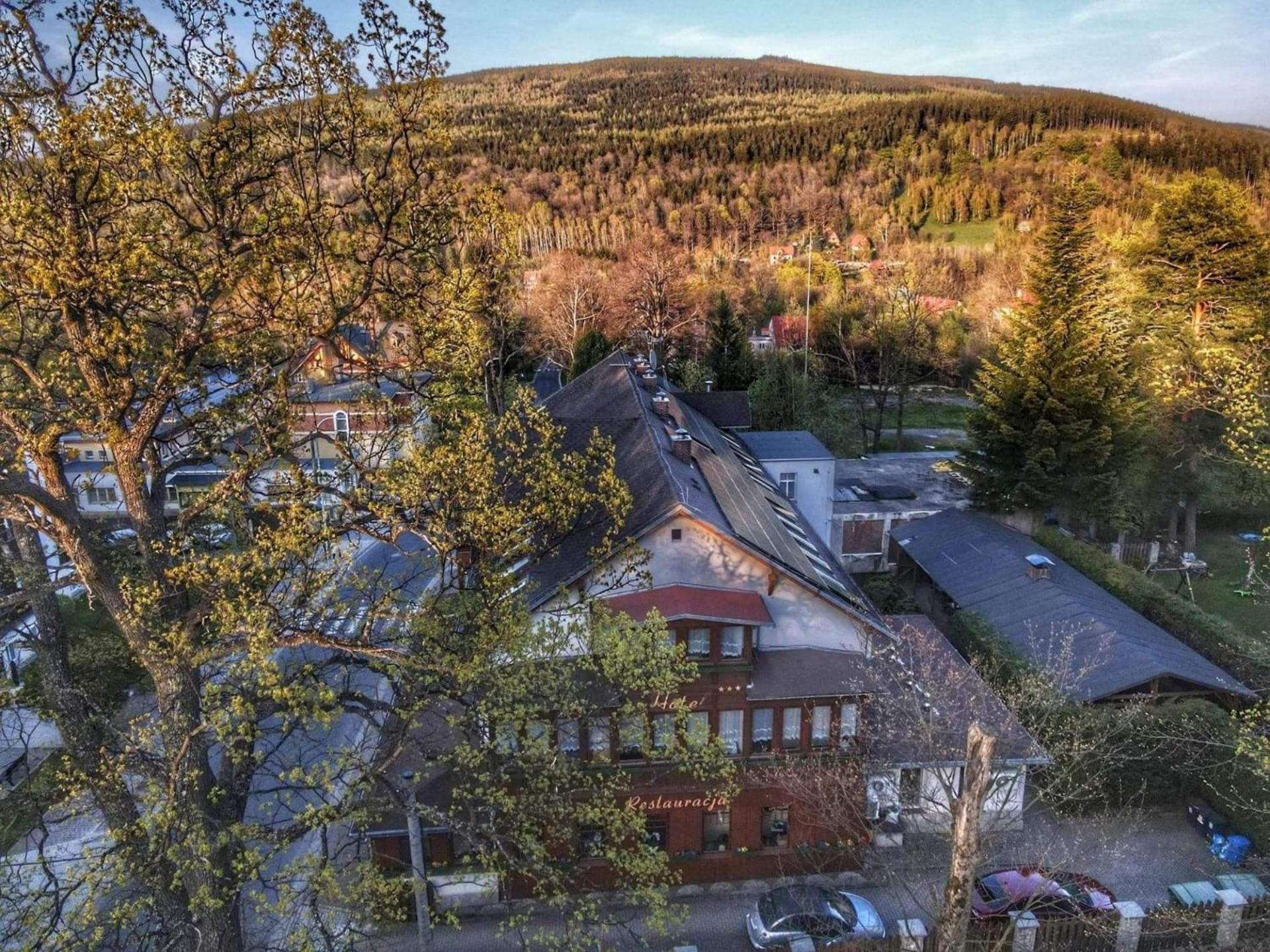 Hotel Swieradow Buitenkant foto