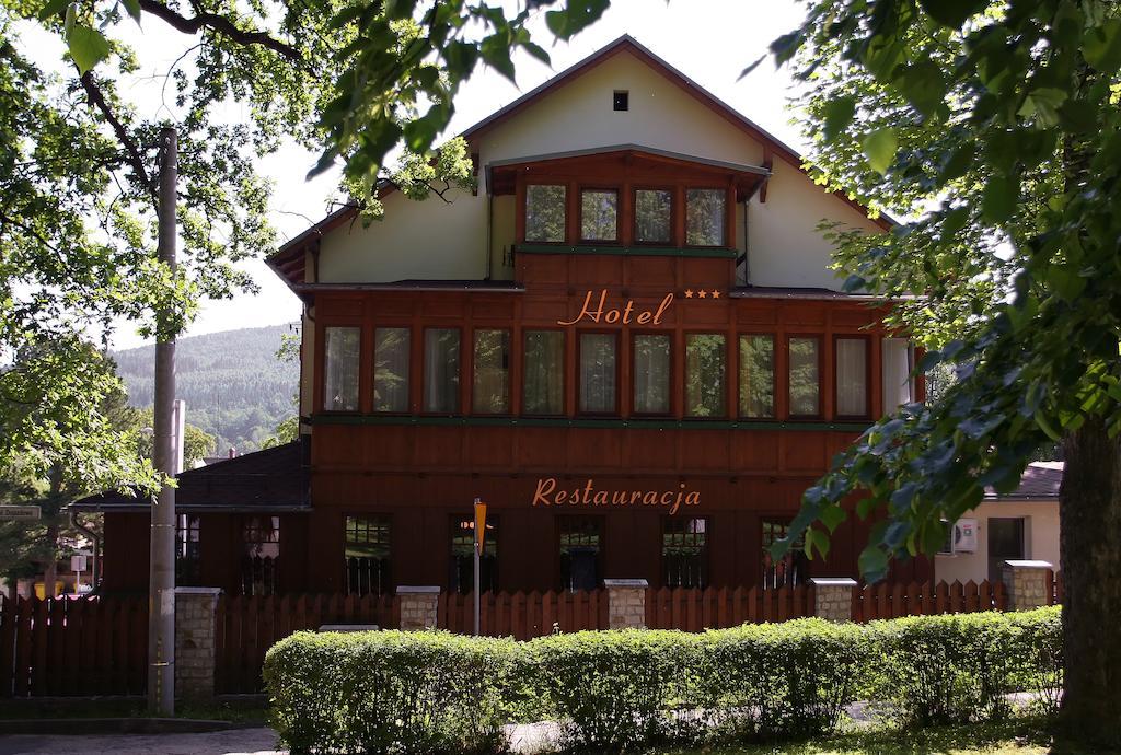 Hotel Swieradow Buitenkant foto